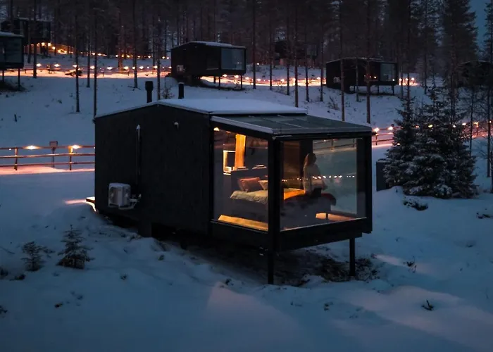 Arctic Lumo منتجع كوسامْوُ