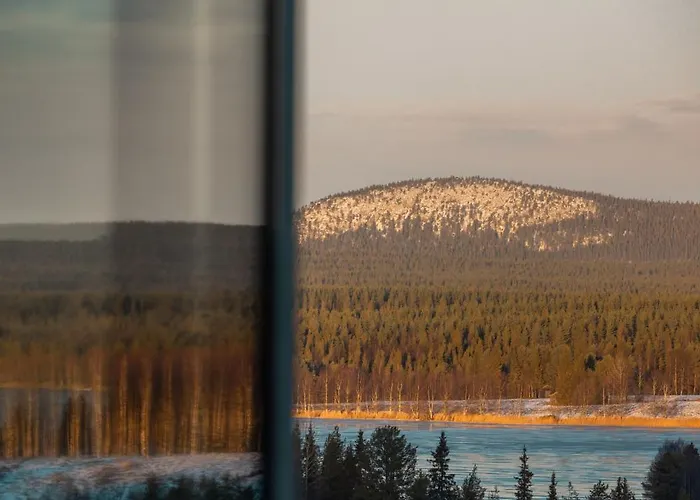 Arctic Lumo منتجع *